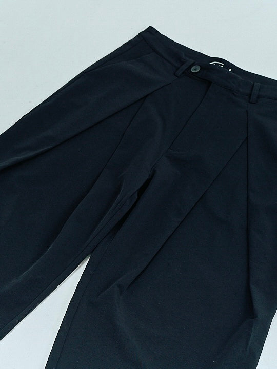 Wide leg trousers