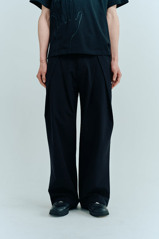 Wide leg trousers