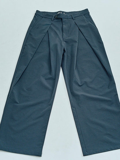 Wide leg trousers